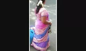 ህንዳውያን ንመዓኮር ኣድጊ ይልሕ ...